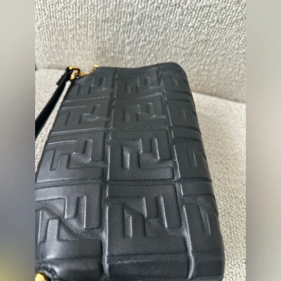Fendi Black Embossed bag with Gold Buckle - Picture 7 of 14